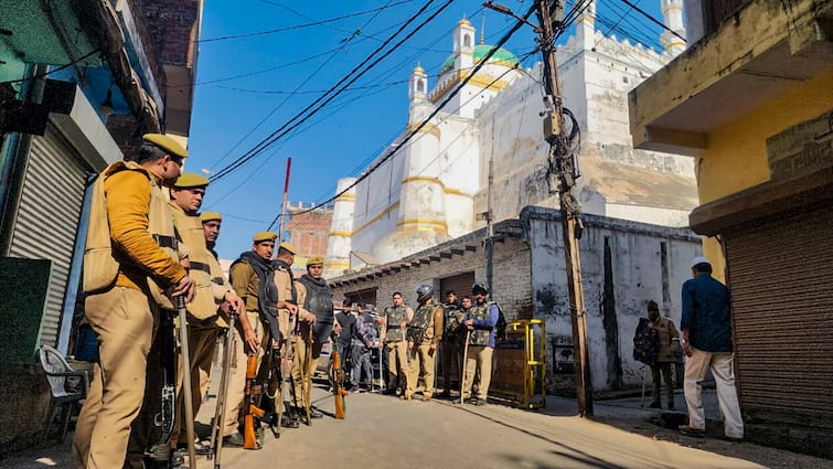 UP: Friday Prayers Held Peacefully In Sambhal Amid Tight Security On Babri Demolition Anniversary