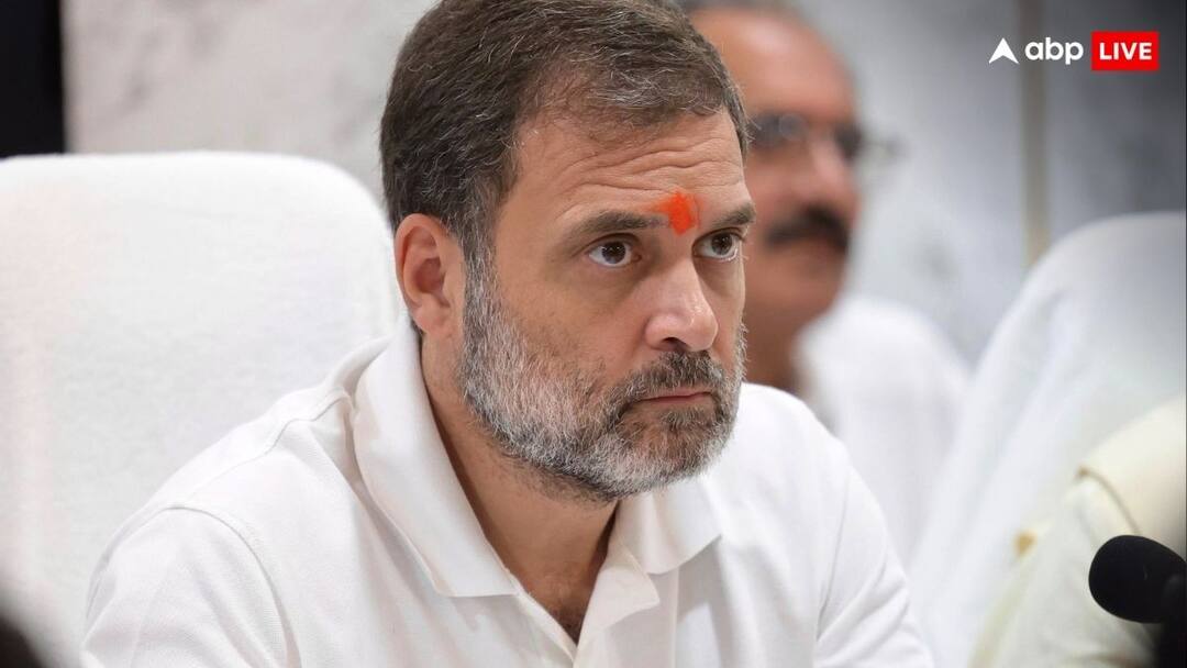 sambhal news Rahul Gandhi met the families of those killed in Sambhal violence कांग्रेस नेता लाए साथ, संभल हिंसा के मृतकों के परिजनों से राहुल गांधी ने दिल्ली में की मुलाकात