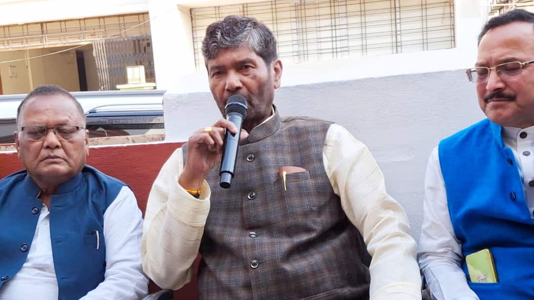 Pashupati Kumar Paras With or Out of NDA Also Gives Big Statement on Contesting 243 Seats ANN पशुपति पारस NDA के साथ या बाहर? 243 सीटों पर चुनाव लड़ने को लेकर पहली बार किया बड़ा खुलासा