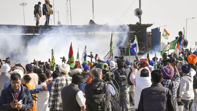 Farmers' 'Delhi Chalo' March Called Off For Today After Tear Gas Leaves 6 Injured At Shambhu Border: Pandher