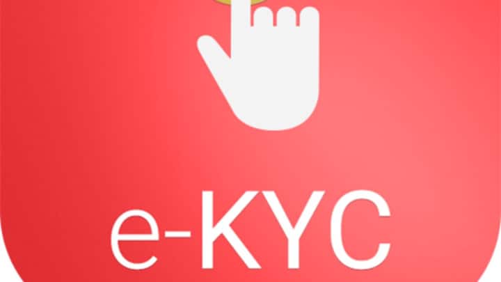 दरअसल सरकार ने बहुत पहले ही राशन कार्ड धारकों को ई केवाईसी करवाने की सूचना जारी कर दी थी. जिन लोगों की ई-केवाईसी की प्रोसेस कंप्लीट नहीं हुई है. उन लोगों के नाम राशन कार्ड से काटे जा रहे हैं. बता दें अब तक कई लोगों के नाम राशन कार्ड से काटे जा चुके हैं.