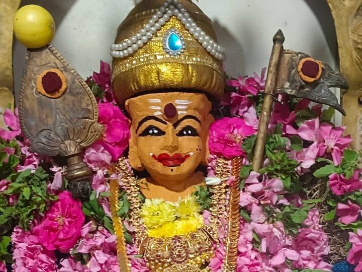 karur Sri Balamurugan Valarapira Shashti Abhishekam tnn கரூர்: ஸ்ரீ பாலமுருகனுக்கு சஷ்டியை முன்னிட்டு சிறப்பு அபிஷேகம்