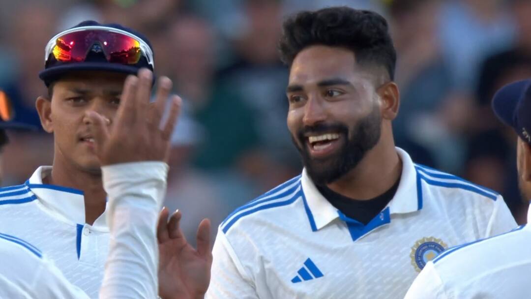 australia-all-out-337-vs-india-2nd-test-adelaide-oval-bgt-2024-25-mohammad-siraj-last-laugh-scorecard-runs-wickets AUS Vs IND, 2nd Test: Australia Bundled Out For 337 As Mohammad Siraj Has The Last Laugh
