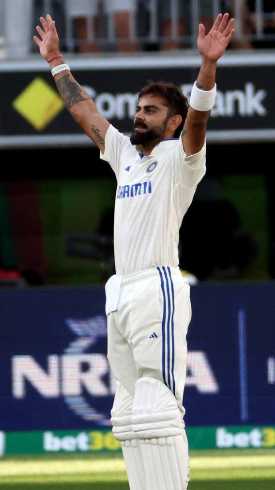 विदेश सरजमीं पर सबसे ज्यादा शतक लगाने वाले बल्लेबाज