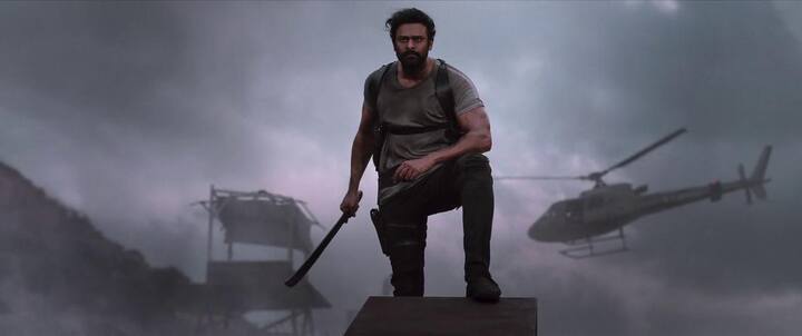 सालार सीजफायर पार्ट 1: साल 2023 में आई प्रभास की इस फिल्म ने 406.45 करोड़ रुपये कमाए थे. पुष्पा 2 ने इसका लाइफटाइम कलेक्शन भी पार कर लिया है.