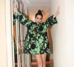 घटस्फोटानंतर करिश्मा झाली मालामाल, मिळाले होते तब्बल 'इतके' कोटी, महिन्याला मिळणारी रक्कम वाचून थक्क व्हाल!