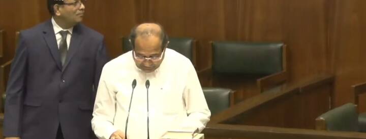 त्यामुळे या उर्वरित आमदारांना उद्या पद आणि गोपनीयतेची शपथ दिली जाईल.