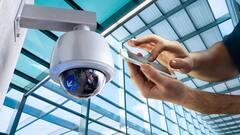 इन 5 बड़े स्टार्स के प्राइवेट वीडियो हो चुके हैं लीक, किसी का लिप-लॉक तो किसी का दिखा बेडरूम, करीना-सोहा का नाम भी है लिस्ट में