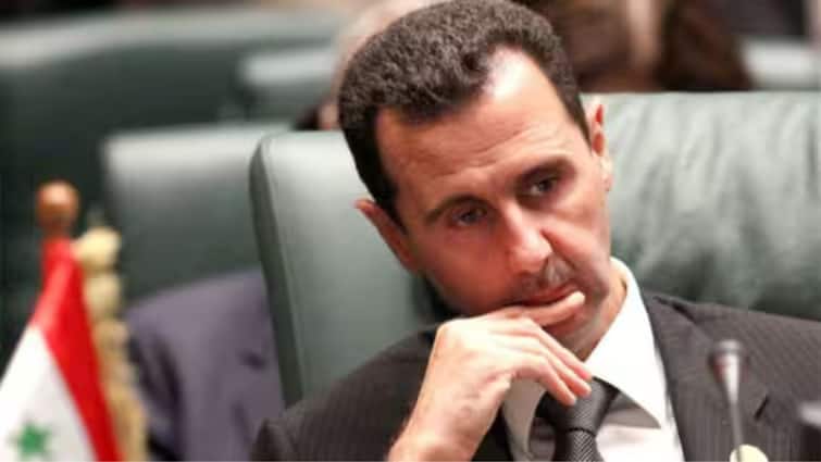 Syrian Rebels Seize Homs City In Major Blow To President Bashar Al Assad is on run source Syria War: மீண்டும் ஒரு அதிபர் தப்பியோட்டம் - சிரியா தலைநகருக்குள் நுழைந்த கிளர்ச்சியாளர்கள், என்ன தான் நடக்குது?