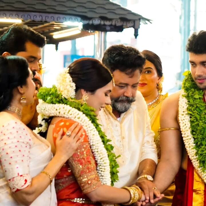 கடந்த வாரம் சென்னையில் இவர்களின் ப்ரீ வெட்டிங் ரிசப்ஷன் நடந்தது குறிப்பிடத்தக்கது. காளிதாஸ் ஜெயராம் காதலித்து திருமணம் செய்து கொண்டுள்ள தாரிணி ஜமீன் வாரிசு ஆவார்.