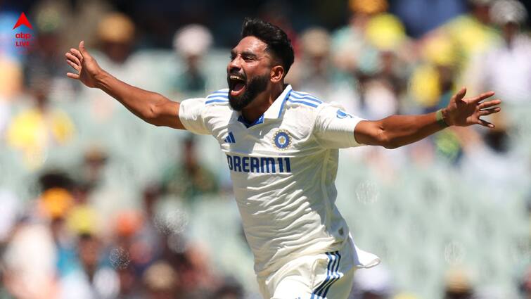 Border-Gavaskar Trophy Mohammed Siraj Travis Head end heated battle with a hug as IND vs AUS 2nd Test end Border-Gavaskar Trophy: মাঠের লড়াই থামল মাঠেই, অ্যাডিলেড টেস্ট শেষেই কোলাকুলি হেড-সিরাজের