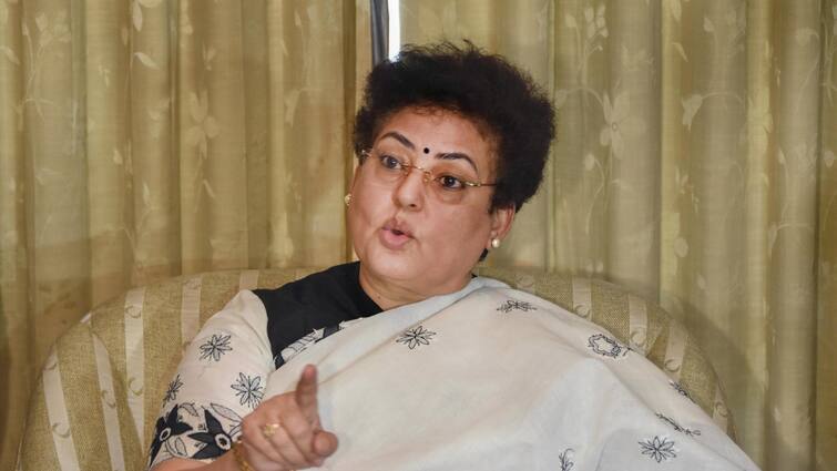 Haryana Rajya Sabha Election 2024 Rekha Sharma gets BJP Ticket हरियाणा में BJP ने राज्यसभा के लिए उम्मीदवार का किया ऐलान, इस महिला चेहरे पर लगाया दांव