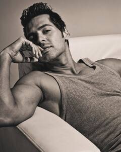 बिपाशा बसु संग फिल्म करके रातोंरात बने थे सुपरस्टार, फिर क्यों सालों बड़े पर्दे से गायब रहे डीनो मोरिया?