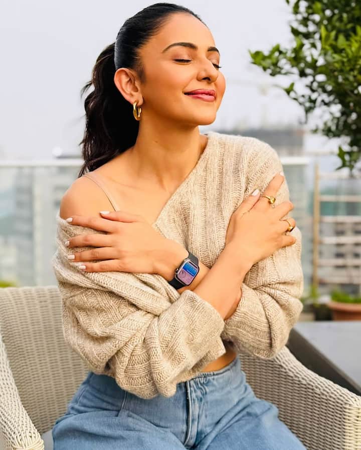 इस फिल्म के बाद एक्ट्रेस ने कभी पीछे मुड़कर नहीं देखा और कई सुपरहिट फिल्मों में काम किया. वहीं अपने करियर के टॉप पर एक्ट्रेस ने जैकी भगनानी से शादी रचा ली.