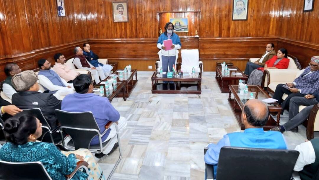 तय होगा झारखंड विधानसभा अध्यक्ष का नाम, चार दिवसीय सत्र के पहले दिन विधायक लेंगे शपथ Jharkhand Assembly Session newly Elected MLA to take Oath Speaker Name decided by JMM तय होगा झारखंड विधानसभा अध्यक्ष का नाम, चार दिवसीय सत्र के पहले दिन विधायक लेंगे शपथ