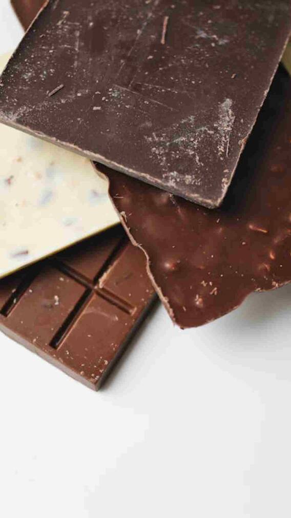 ਇਹ ਲੋਕ ਡਾਰਕ ਚਾਕਲੇਟ ਖਾਣ ਤੋਂ ਕਰਨ ਪ੍ਰਹੇਜ਼, ਜਾਣੋ ਹੋਣ ਵਾਲੇ ਨੁਕਸਾਨ ਬਾਰੇ