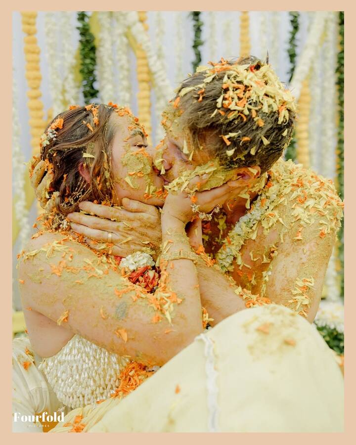 Shane’s friends playfully tore his kurta, adding a lively touch to the celebrations, while Khushi Kapoor smeared haldi on Aaliyah in a cheerful moment.