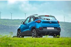 Brezza ਅਤੇ Nexon ਨੂੰ 6 ਲੱਖ ਦੀ ਇਸ SUV ਨੇ ਛੱਡਿਆ ਪਿੱਛੇ, ਵਿਕਰੀ 'ਚ ਬਣੀ ਨੰਬਰ 1...