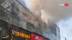 Watch: दिल्ली के रेस्टोरेंट में लगी आग, जान बचाने के लिए कूदे लोग, वीडियो वायरल