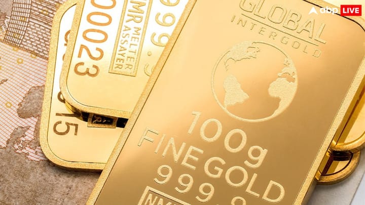 दूसरे नंबर पर जर्मनी है. जर्मनी के पास 3351.53 टन सोना रिजर्व है. डब्लूजीसी की लेटेस्ट रिपोर्ट के अनुसार, 2024 में जर्मनी उन टॉप 10 देशों की लिस्ट में दूसरे नंबर पर रहा, जिनके पास सबसे ज्यादा गोल्ड रिजर्व है.