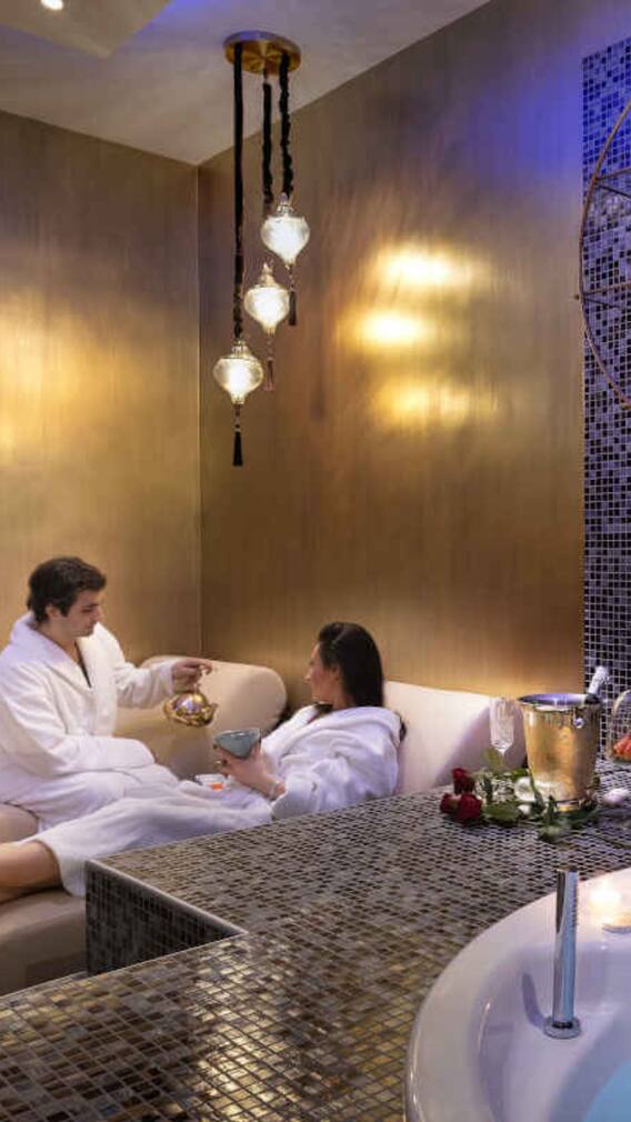 दिल्ली-NCR में सस्ते होटल्स, जानें किराया और सुविधाएं!