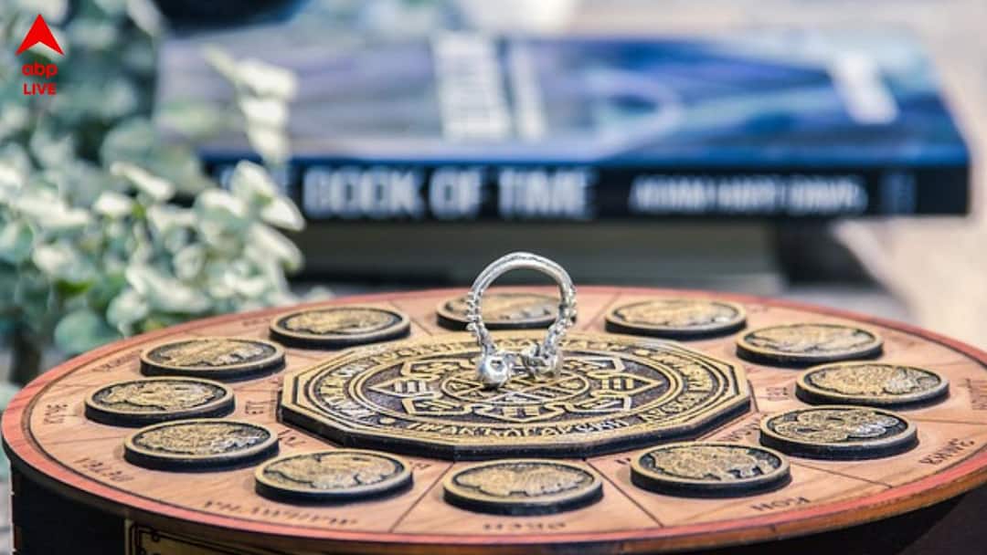 astrology surya will reign in 2025 know effect of mangal on all zodiac signs 2025 Horoscope: ২০২৫-এ রাজ করবে সূর্য ও মঙ্গল, কোন ভুলের নেই ক্ষমা ? কোন কোন রাশি পাবে সুফল ?