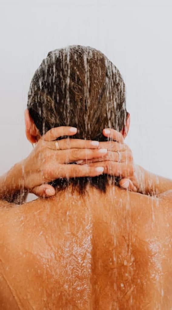 ਕੀ ਠੰਡ ‘ਚ 2 ਵਾਰ ਨਹਾਉਣਾ ਚਾਹੀਦਾ?