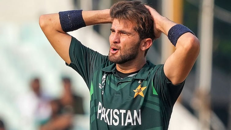 Shaheen Afridi Outshines PAK Bowling Legends Wasim Akram & Waqar Younis For THIS Record