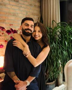 Anushka-Virat Anniversary: 4 साल की डेटिंग, फिर इटली में अनुष्का-विराट ने रचाई सीक्रेट वेडिंग, जानें लव स्टोरी