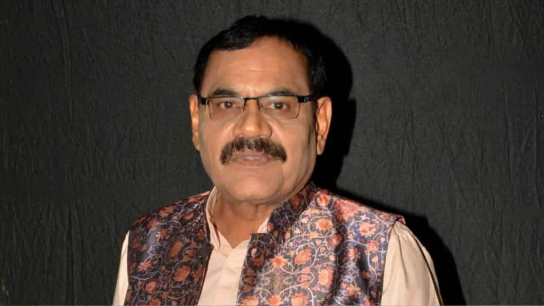 Actor Mushtaq Khan of Gadar 2 Stree 2 kidnapped in Meerut tortured for ransom back home now Mushtaq Khan Kidnapped: కిడ్నాపర్ల చేతిలో 12 గంటలు చిత్ర హింసలు అనుభవించిన బాలీవుడ్ నటుడు... చివరకు ఏమైందంటే?