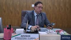 अलीगढ़ मुस्लिम विश्वविद्यालय से दूरी बना रहे हैं विदेशी छात्र, यूनिवर्सिटी प्रशासन ने जताई चिंता