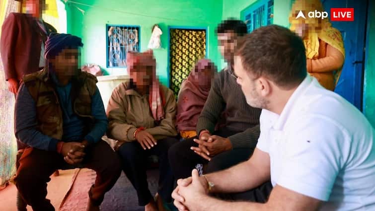 ‘पता नहीं किसकी लाश जला दी’, हाथरस गैंगरेप पीड़िता के परिवार ने राहुल गांधी को लिखी चिट्ठी ‘पता नहीं किसकी लाश जला दी’, हाथरस गैंगरेप पीड़िता के परिवार ने राहुल गांधी को लिखी चिट्ठी