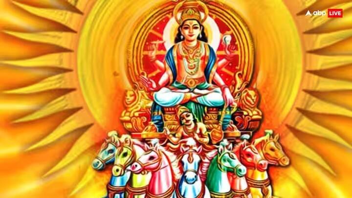 कुंडलीत सूर्याचं स्थान मजबूत करण्यासाठी सूर्योदयाच्या वेळी सूर्याला जल अर्पण करा. तसेच, रविवारी वाहत्या पाण्यात गूळ आणि तांबे सोडा.