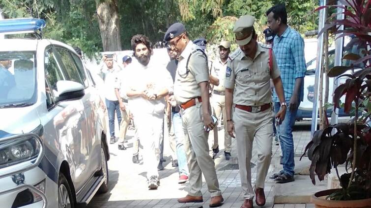 Hyderabad Stampede Case: Actor Allu Arjun Sent To 14-Day Judicial Custody Allu Arjun: நடிகர் அல்லு அர்ஜூனுக்கு இடைக்கால ஜாமீன்.! முழு விவரம்