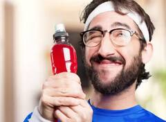 એનર્જી ડ્રિંક પીવાથી શરીર પર શું થાય છે અસર? જાણો તેનાથી થનારા નુકસાન