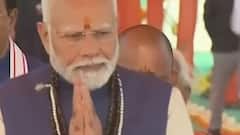 प्रयागराज में पीएम नरेंद्र मोदी ने देखी महाकुंभ की महातैयारी, संगम तट पर किया कुंभाभिषेकम, देखें Exclusive तस्वीरें