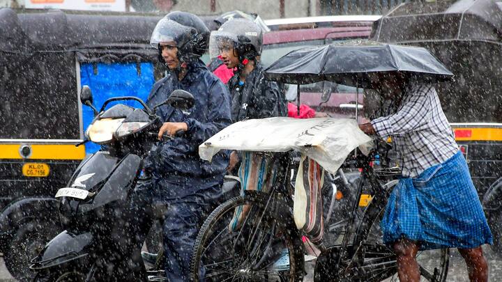 West Bengal Weather Update : বঙ্গোপসাগরে নিম্নচাপ, কেমন থাকবে আবহাওয়া আগামী ২৪ ঘণ্টায় ? দেখুন একনজরে