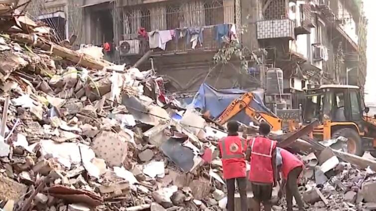 Mumbai: 4-Storey Building Partially Collapses In Bhendi Bazar, Rescue Ops Underway