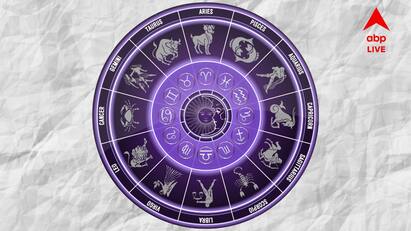 Horoscope Tomorrow: এক ঝলকে দেখে নেওয়া যাক কী বলছে আপনার রাশিফল (Astrology)। 