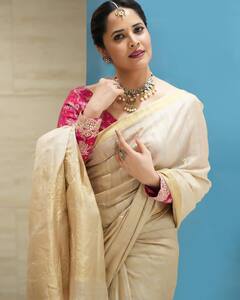 Anasuya Bharadwaj: రంగమ్మత్త చీర కట్టింది... రాణీలా బాహు బాగుంది కదూ!