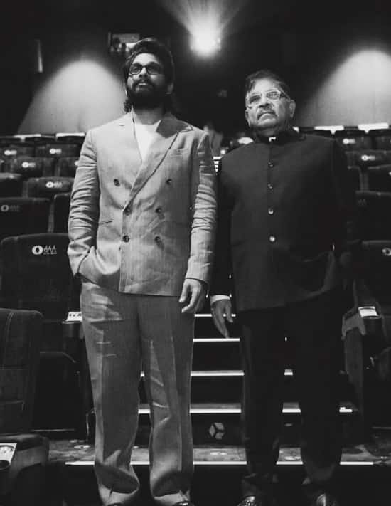 अल्लू रामलिंगैया के बेटे और अल्लू अर्जुन के पिता अल्लू अरविंद साउथ फिल्म इंडस्ट्री का जाना-माना चेहरा हैं. अल्लू अरविंद एक बेहद सम्मानित फिल्म निर्माता हैं और उन्होंने कई हिट फिल्में बनाई हैं. उनकी शादी निर्मला अल्लू से हुई थी. इनके तीन बेटे अल्लू अर्जुन, अल्लू वेंकेटेश और अल्लू सिरीष हैं.