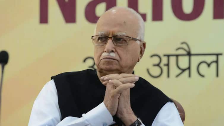 LK Advani, veteran BJP leader, admitted to Apollo Hospital in Delhi பாஜக மூத்த தலைவர் அத்வானிக்கு திடீர் உடல்நலக்குறைவு - மருத்துவமனையில் அனுமதி: என்னாச்சு?