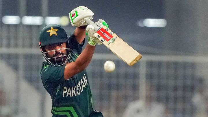 Pakistan Cricket Team: টি-২০ ক্রিকেটে নতুন মাইলফলক তৈরি করলেন বাবর আজম। আন্তর্জাতিক ও ঘরোয়া, সব ধরনের টি-২০ মিলিয়ে সবচেয়ে দ্রুত ১১ হাজার রান পূর্ণ করলেন পাকিস্তানের তারকা ব্যাটার।