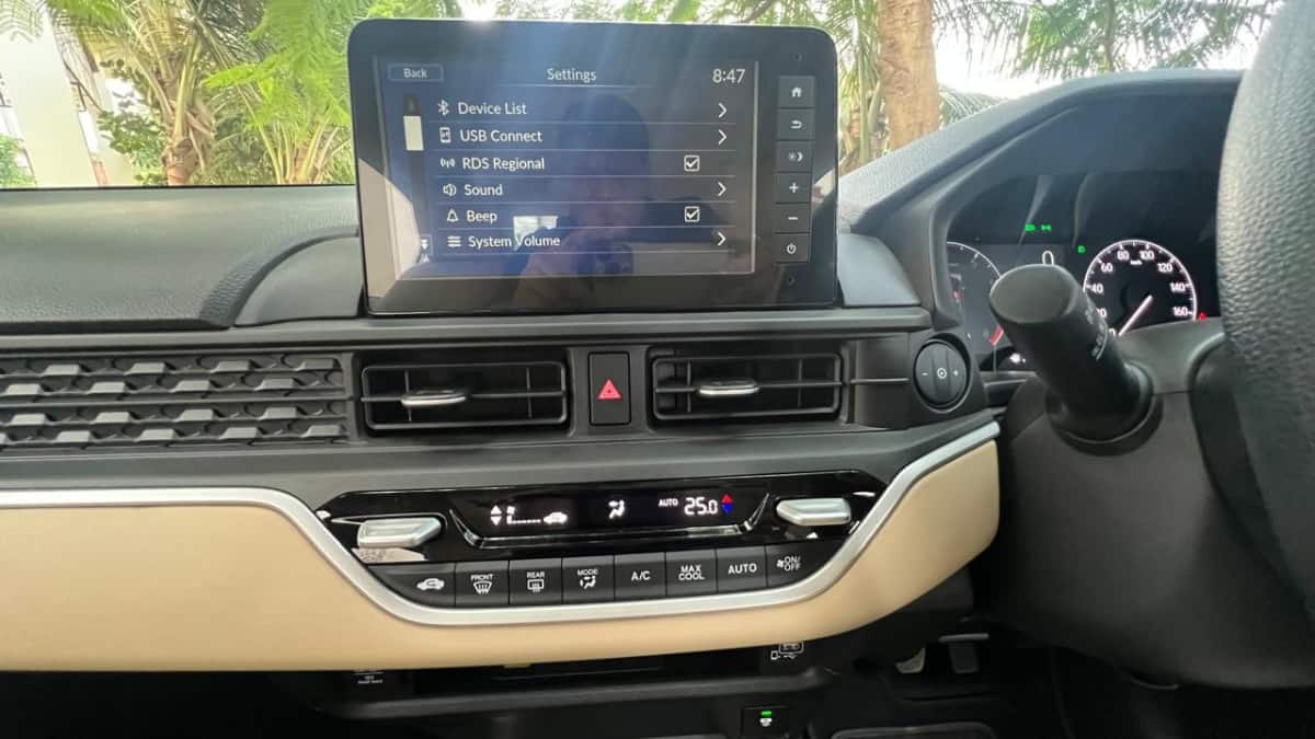 New Honda Amaze 2024 In Detail: Interior And Features