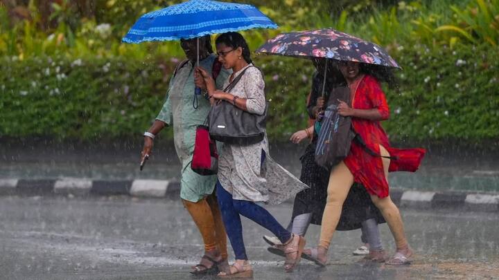 The Meteorological Department has issued an alert regarding heavy rain in South Kerala and South Tamil Nadu. There may be 12 to 20 cm rainfall here.