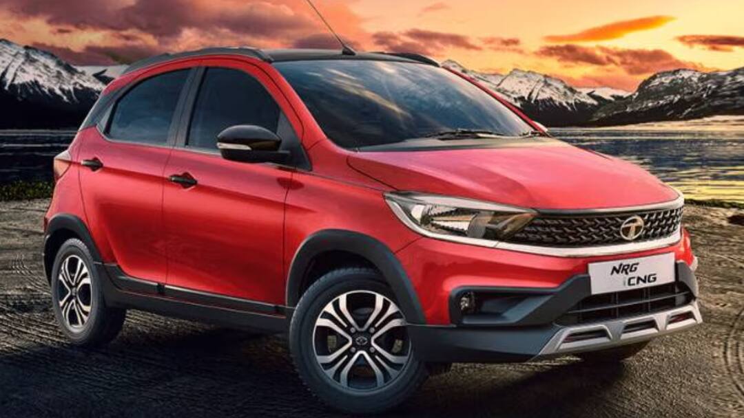 Best Budget CNG Cars for Daily Transport Check Details Best Budget CNG Cars: రోజువారీ వాడకానికి బెస్ట్ బడ్జెట్ సీఎన్‌జీ కార్లు ఇవే - టాప్-3 లిస్ట్‌లో ఏం ఉన్నాయి?