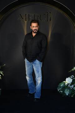 Nirvaan Khan Birthday Bash: भतीजे निर्वाण खान के बर्थडे में स्वैग से पहुंचे सलमान खान, एक्स भाभी मलाइका भी आईं नजर