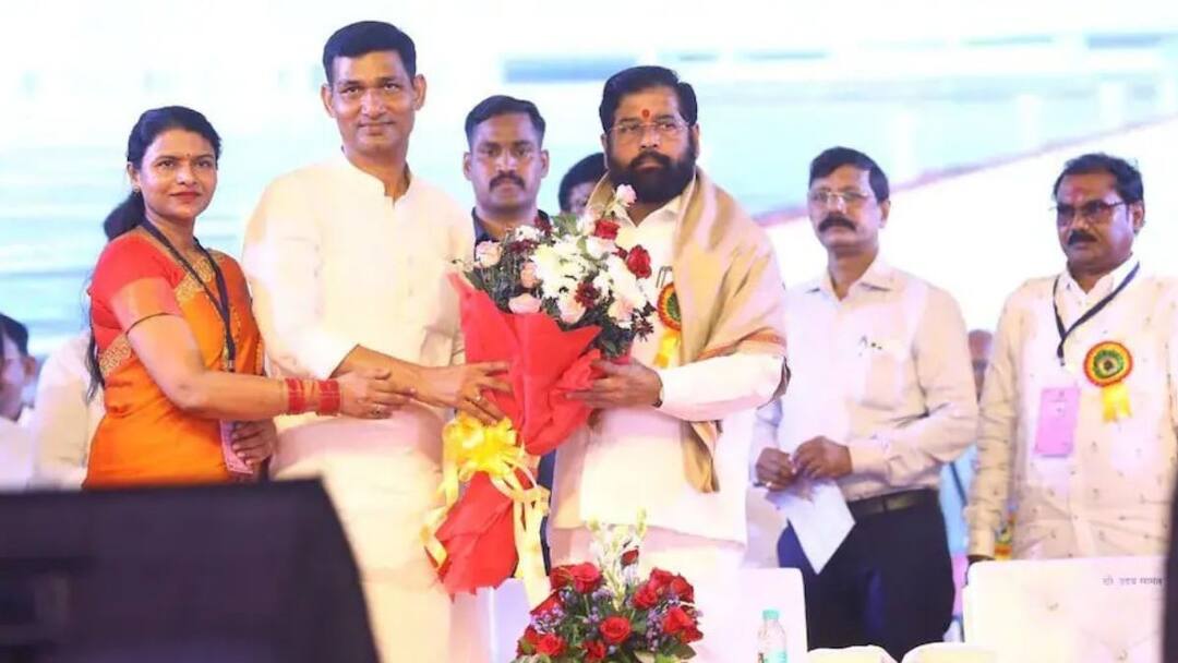 Denied Cabinet Berth In Mahayuti Govt, Shiv Sena MLA Resigns From Party Post Denied Cabinet Berth In Mahayuti Govt, Shiv Sena MLA Naresh Bhondekar Resigns From Party Post Denied Cabinet Berth In Mahayuti Govt, Shiv Sena MLA Resigns From Party Post