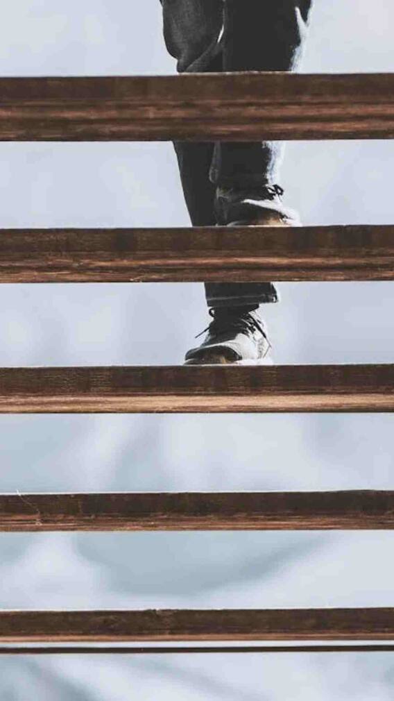 सीढ़ियां चढ़ने-उतरने के क्या-क्या फायदे हैं?