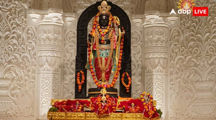 साल 2024 का समय धार्मिक दृष्टिकोण से काफी शुभ और ऐतिहासिक भी रहा. 22 जनवरी 2024 को लगभग 500 वर्षों का इंतजार खत्म हुआ और लंबी कानूनी लड़ाई के बाद अयोध्या में राम मंदिर के उद्घाटन के साथ ही रामलला के मूर्ति की भी स्थापना हुई.